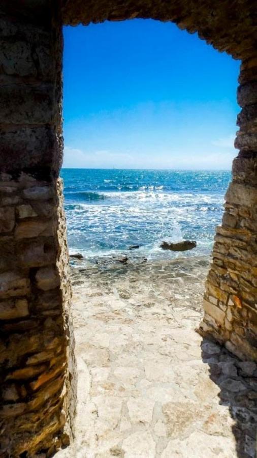 Guest House Torci 18 Novigrad Istria Exterior foto