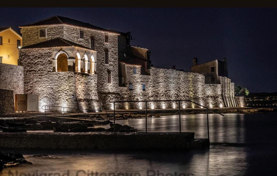 Guest House Torci 18 Novigrad Istria Exterior foto