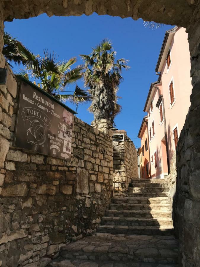 Guest House Torci 18 Novigrad Istria Exterior foto